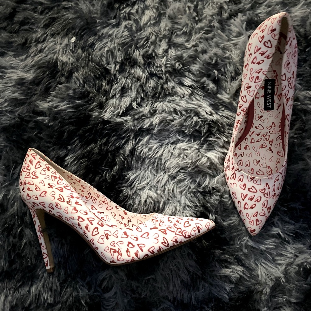 Valentine Nine West heels *sold*